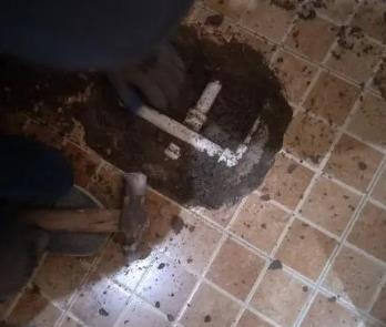 从江卫生间漏水维修公司为您分享下卫生间渗水如何处理及注意事项